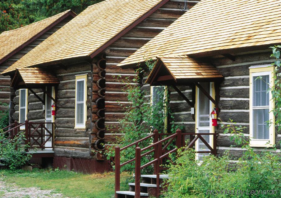 Motel Lake Mcdonald Уест Глейсиър Екстериор снимка