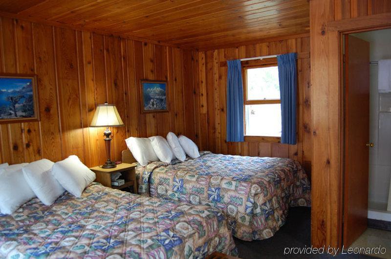 Motel Lake Mcdonald Уест Глейсиър Екстериор снимка